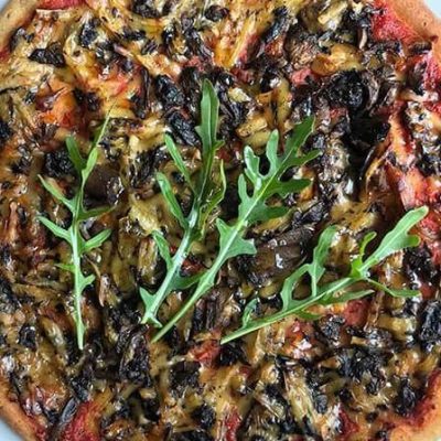 Atelier Smaku - vegan i gluten free sklep online poleca: Bezglutenowa i wegańska pizza z pieczarkami, kategoria: Wszystko
