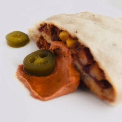 Atelier Smaku - vegan i gluten free sklep online poleca: Bezglutenowe i wegańskie naleśniki po meksykańsku z sosem jalapeño, kategoria: Wszystko